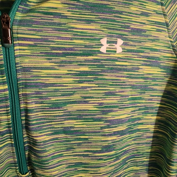 Under Armour semi-fitted women's size M shirt - Picture 5 of 8